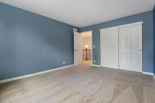 $3,700 | 643 Seneca Street, Volo, IL 60030