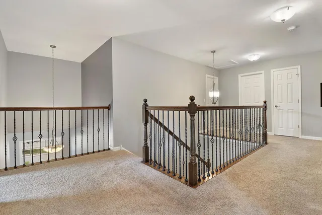 $3,700 | 643 Seneca Street, Volo, IL 60073