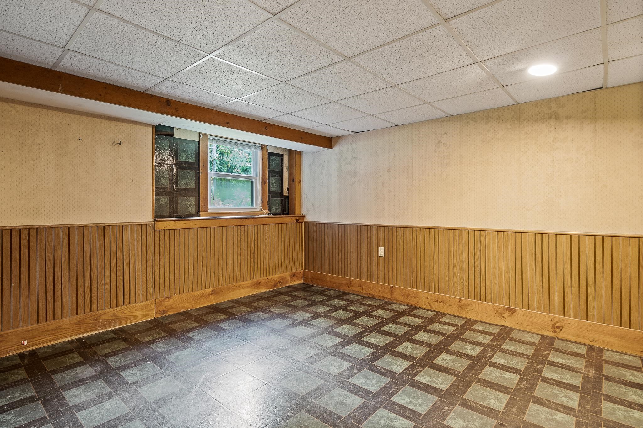 247 Depot Road Candia, NH 03034 - Photo 20 of 36 Gallery Image 20