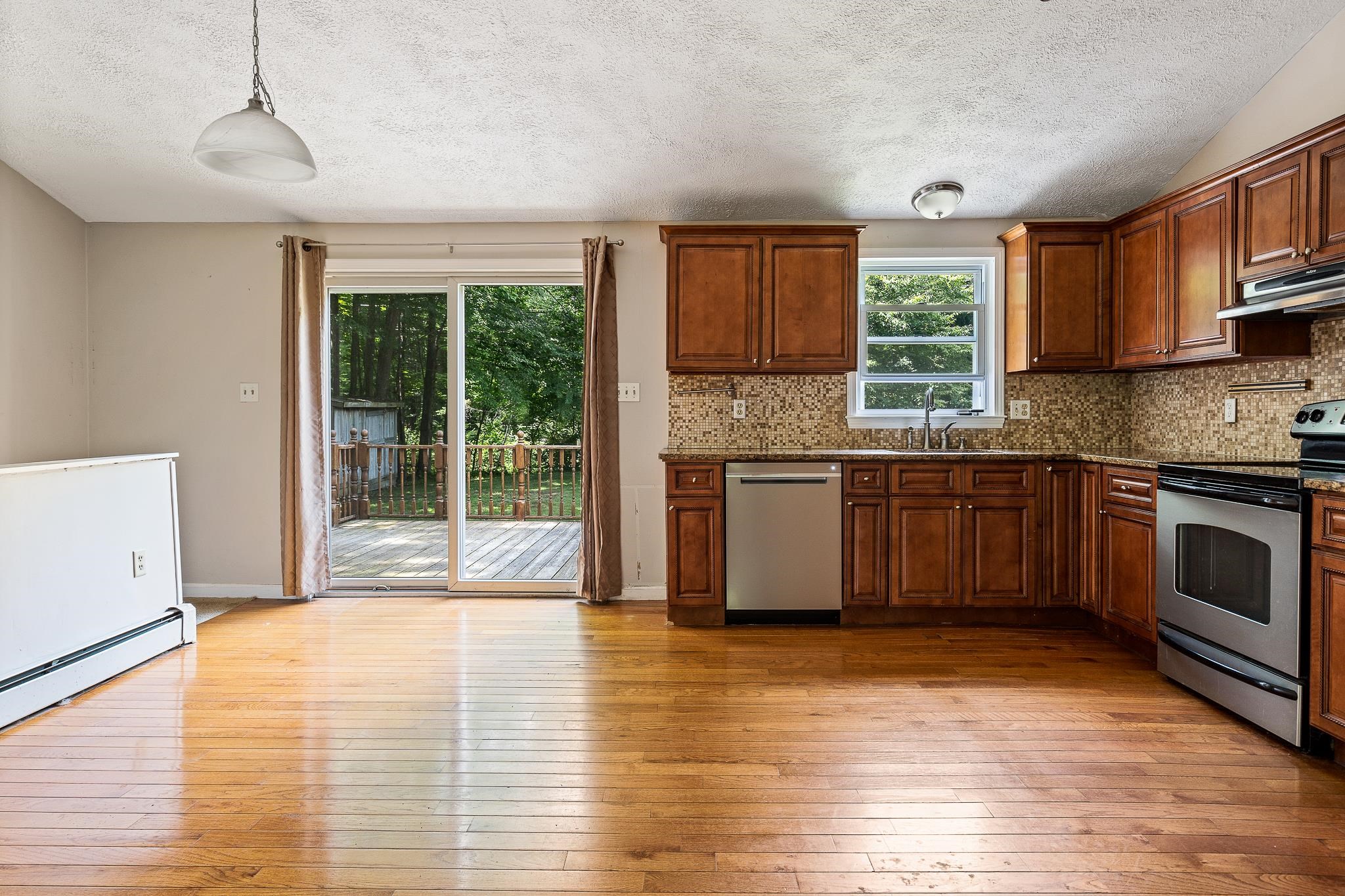 247 Depot Road Candia, NH 03034 - Photo 7 of 36 Gallery Image 7