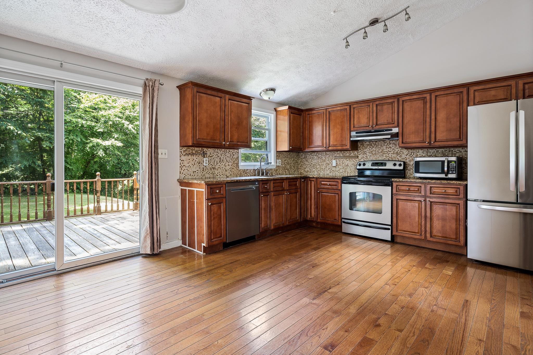 247 Depot Road Candia, NH 03034 - Photo 8 of 36 Gallery Image 8