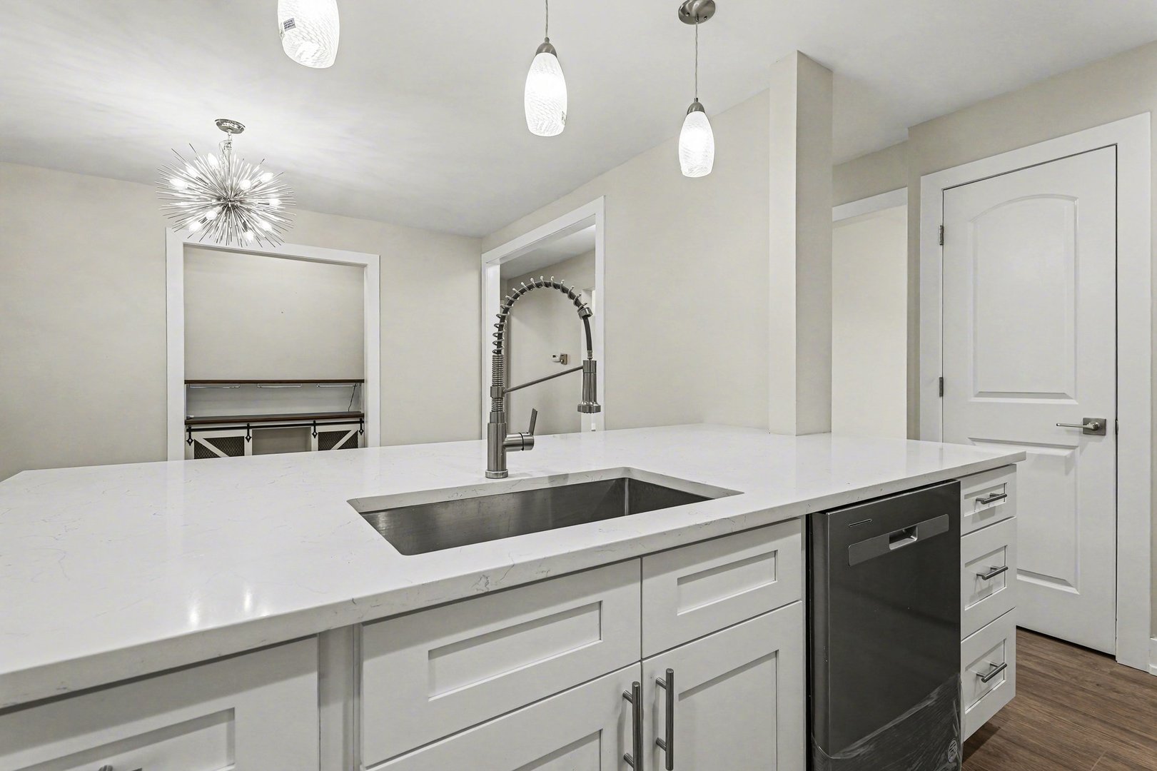 538 North Broadway Avenue Park Ridge, IL 60068 - Photo 6 of 34 a kitchen with a sink and chandelier