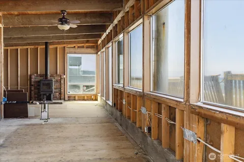 a view of an outdoor space