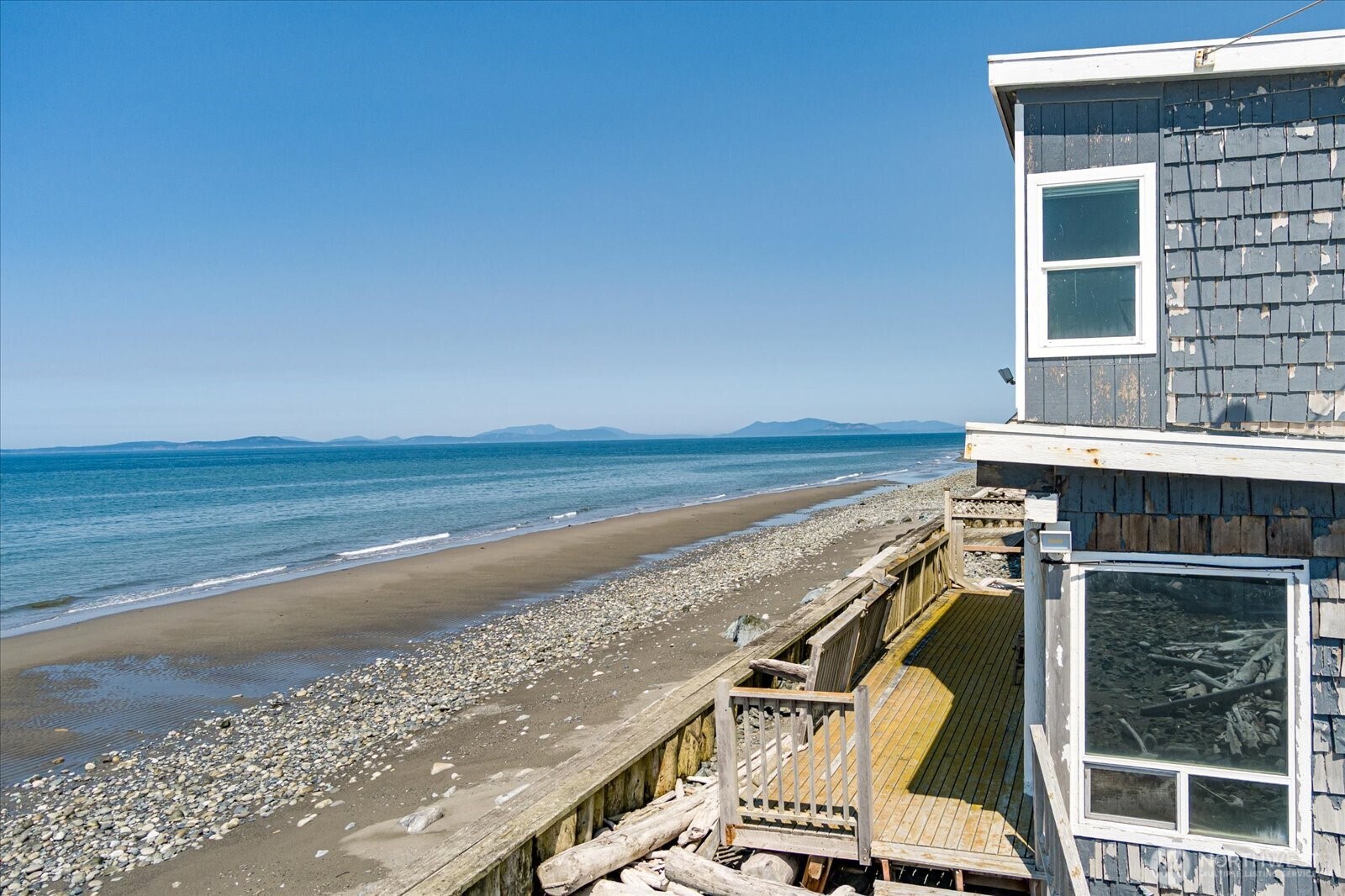 2511 West Beach Road Oak Harbor, WA 98277 - Photo 8 of 26 Gallery Image 8