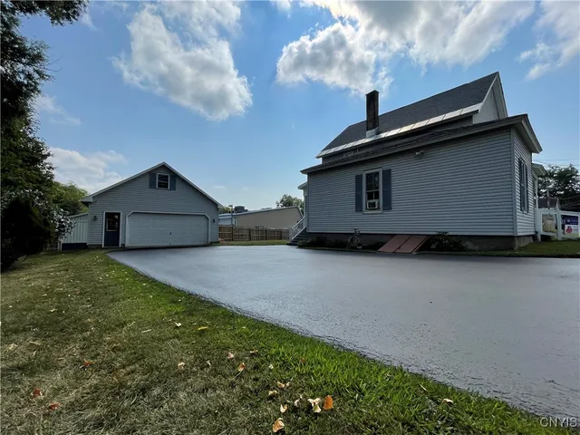 $190,000 | 2958 Mill Place, Paris, NY 13456
