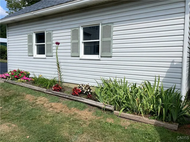 $190,000 | 2958 Mill Place, Paris, NY 13456