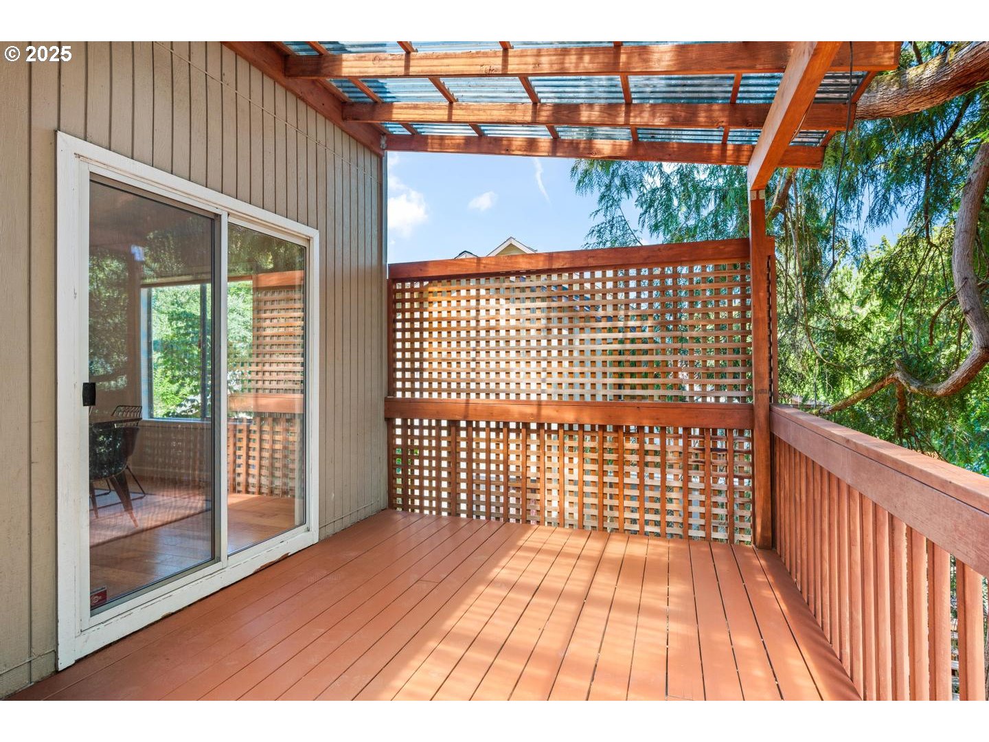 8714 Southwest 49th Avenue Portland, OR 97219 - Photo 24 of 41 Gallery Image 24