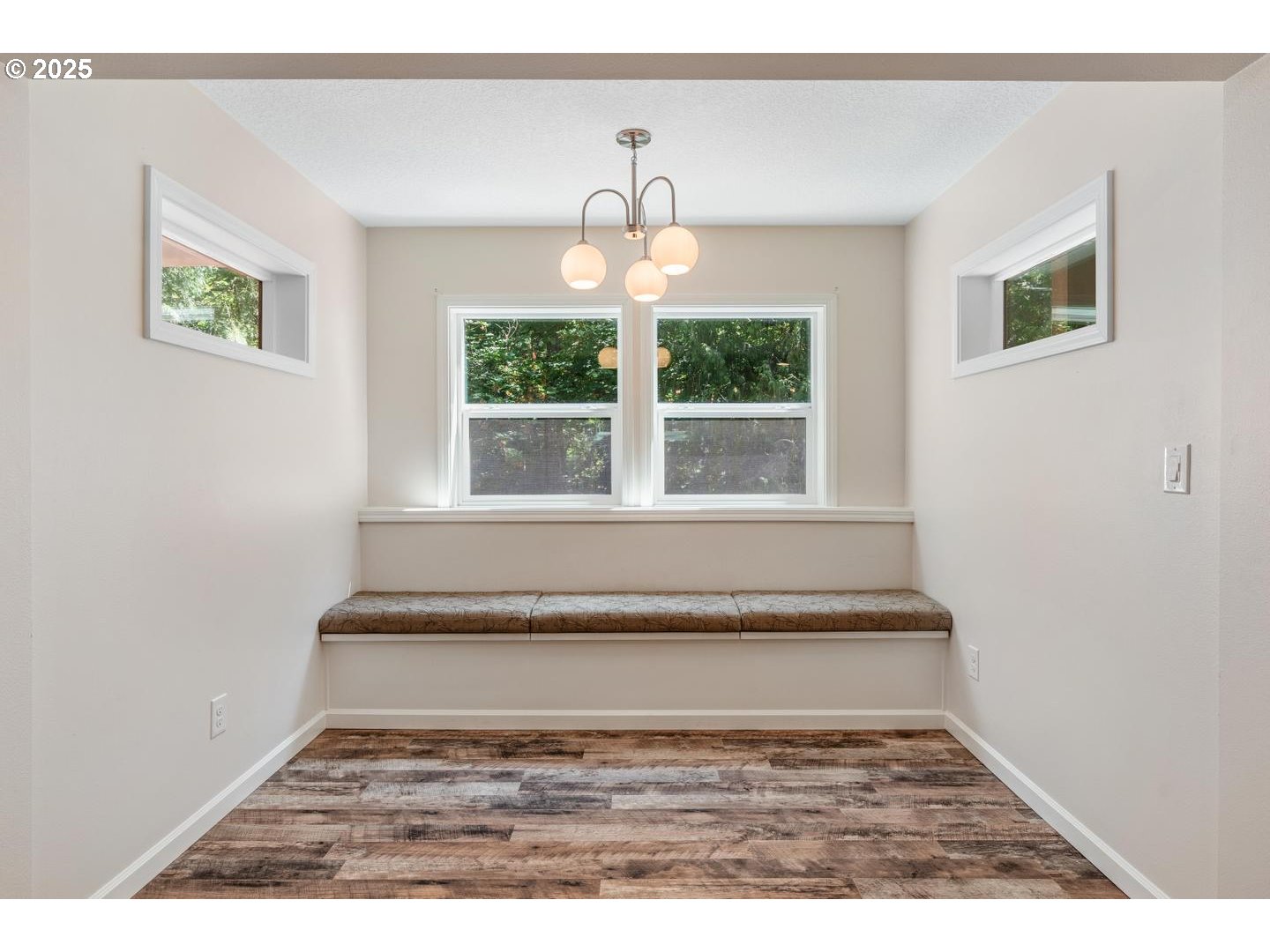 8714 Southwest 49th Avenue Portland, OR 97219 - Photo 29 of 41 Gallery Image 29