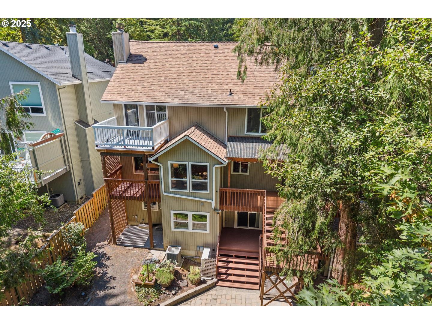 8714 Southwest 49th Avenue Portland, OR 97219 - Photo 38 of 41 Gallery Image 38