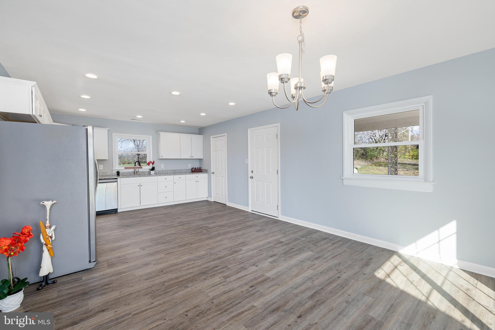 2334 Mt Olive Road Beaverdam, VA 23015 - Photo 9 of 37 Spacious & Immaculate kitchen