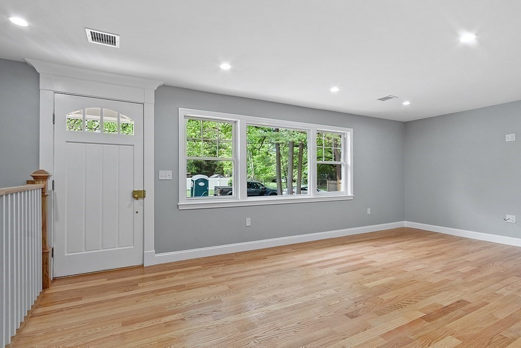 21 Moore Road Westford, MA 01886 - Photo 13 of 40 Gallery Image 13