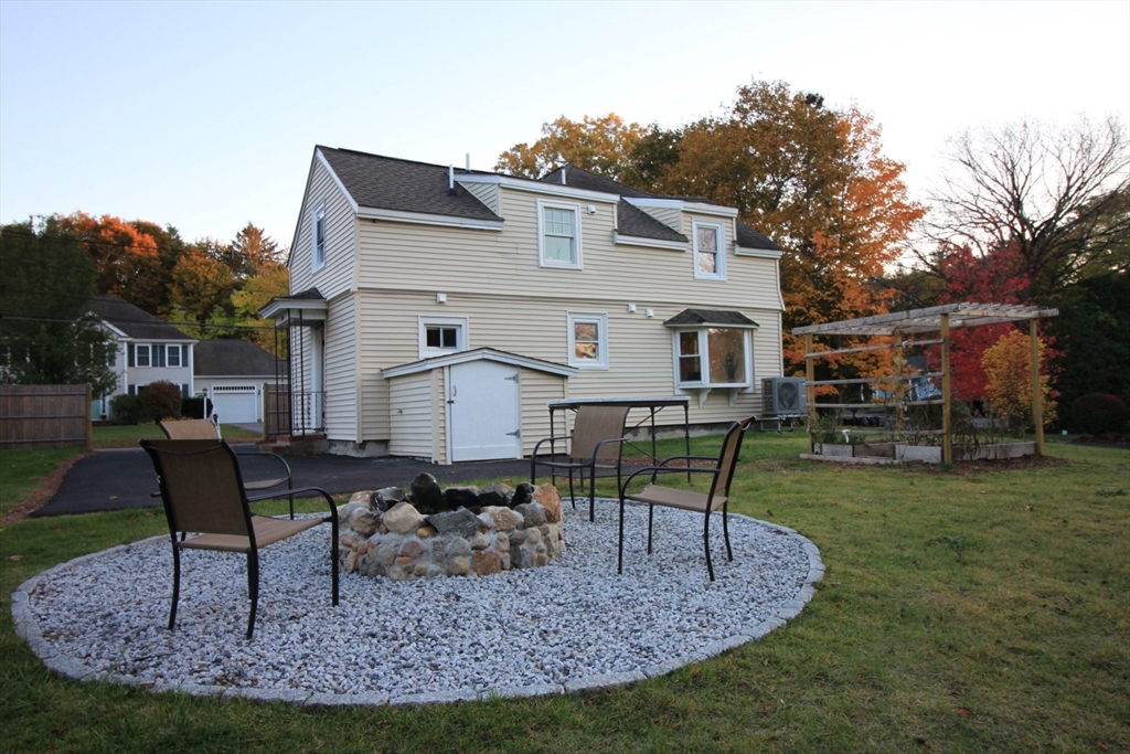 250 Great Road Maynard, MA 01754 - Photo 4 of 40 Gallery Image 4