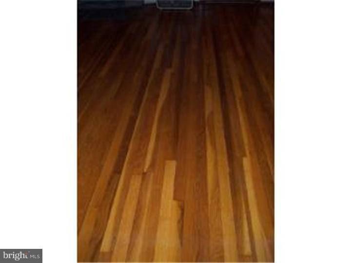 1205 Bridgeboro Road Edgewater Park, NJ 08010 - Photo 11 of 22 Gallery Image 11