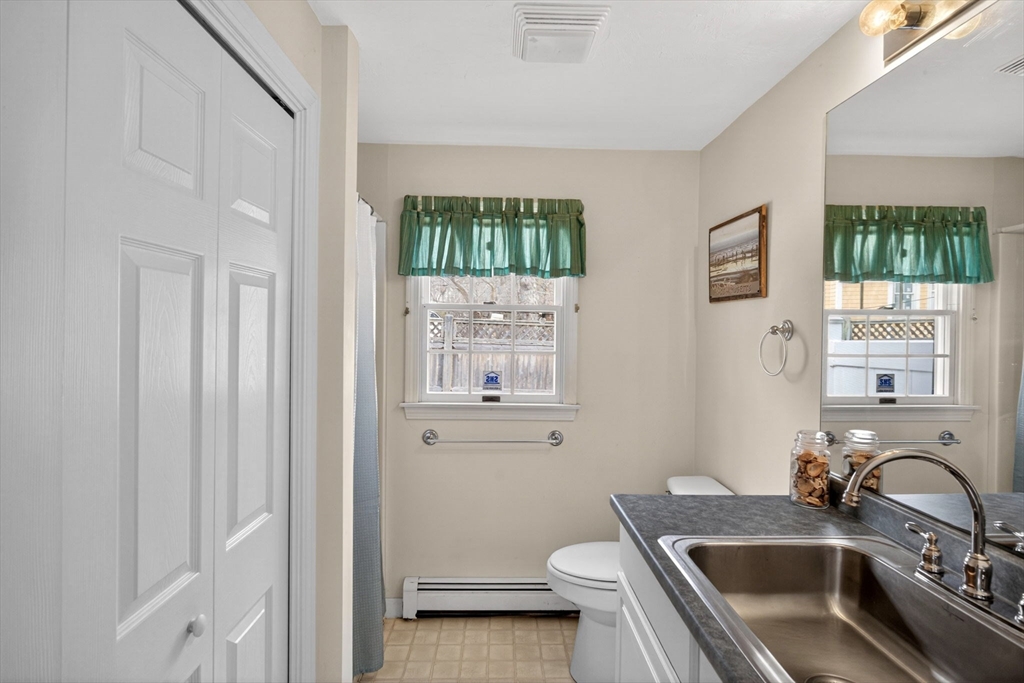 35 Pine Tree Road Chatham, MA 02659 - Photo 14 of 38 Gallery Image 14