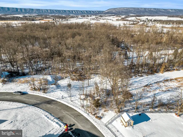 $89,000 | Sir William Drive, Newville, PA 17241