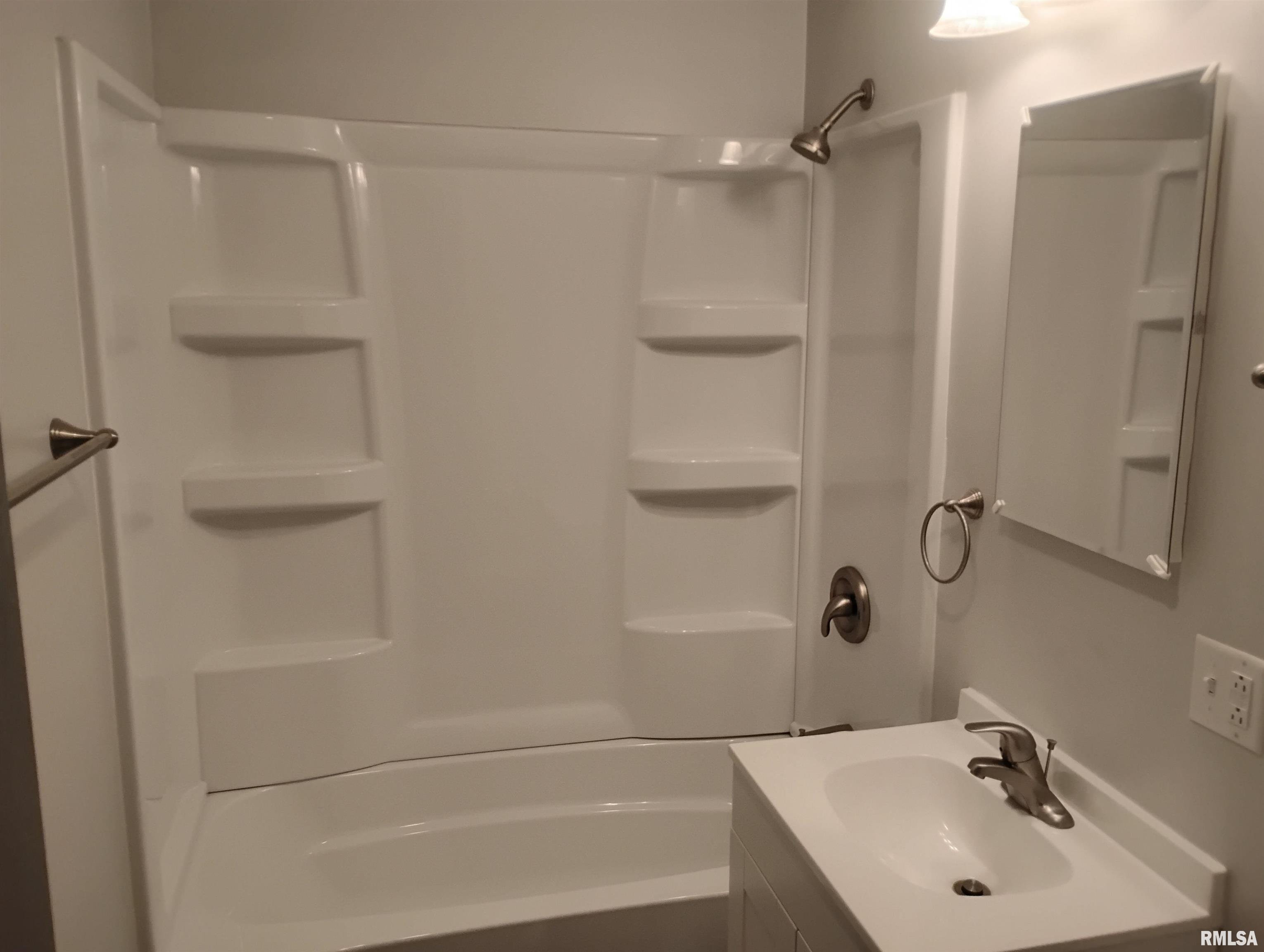1506 North 3rd Street Chillicothe, IL 61523 - Photo 7 of 23