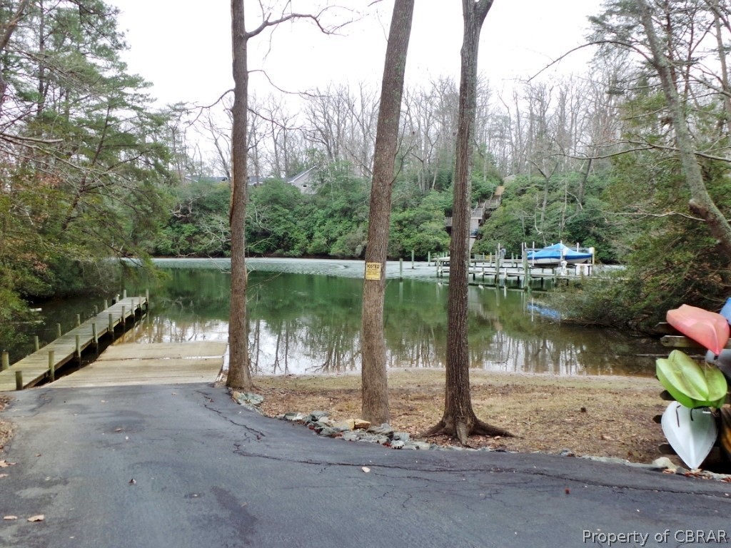 136 Mariners Point Lane, Unit D Hartfield, VA 23071 - Photo 34 of 37 Gallery Image 34