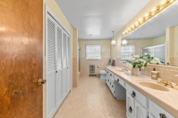 $989,900 | 1839 Polly Adams Road, Belfast, TN 37019