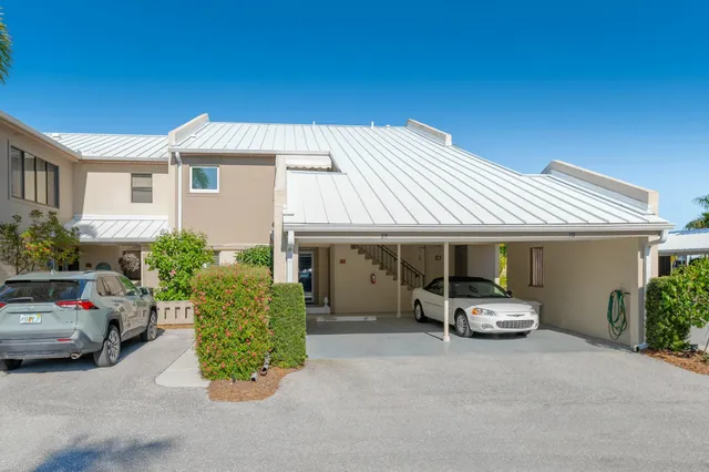 $460,000 | 3901 Southeast St Lucie Boulevard, Unit 69, Stuart, FL 34997