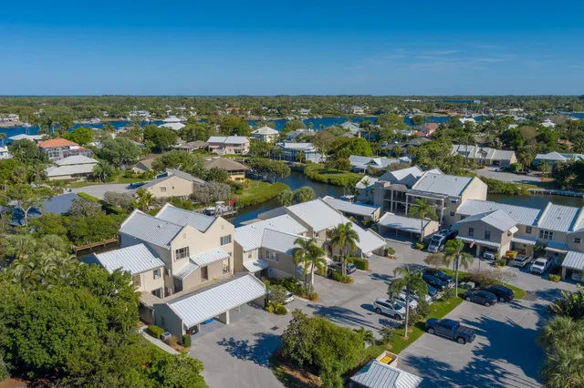 $460,000 | 3901 Southeast St Lucie Boulevard, Unit 69, Stuart, FL 34997