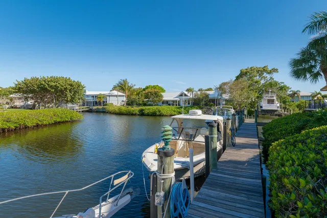 $460,000 | 3901 Southeast St Lucie Boulevard, Unit 69, Stuart, FL 34997