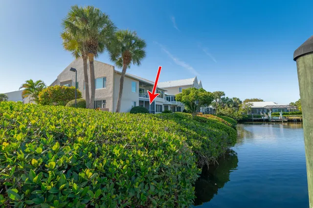 $460,000 | 3901 Southeast St Lucie Boulevard, Unit 69, Stuart, FL 34997