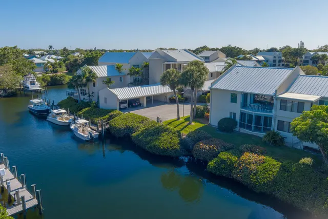 $460,000 | 3901 Southeast St Lucie Boulevard, Unit 69, Stuart, FL 34997