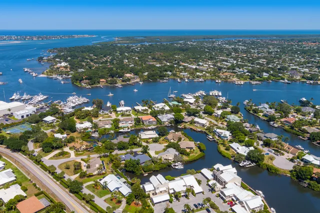 $460,000 | 3901 Southeast St Lucie Boulevard, Unit 69, Stuart, FL 34997