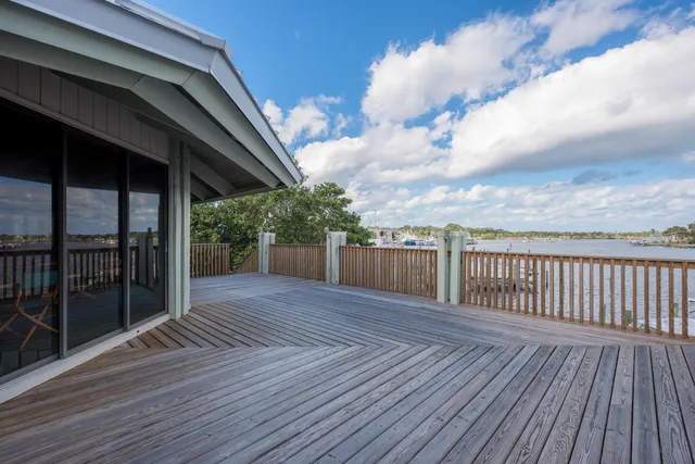 $460,000 | 3901 Southeast St Lucie Boulevard, Unit 69, Stuart, FL 34997