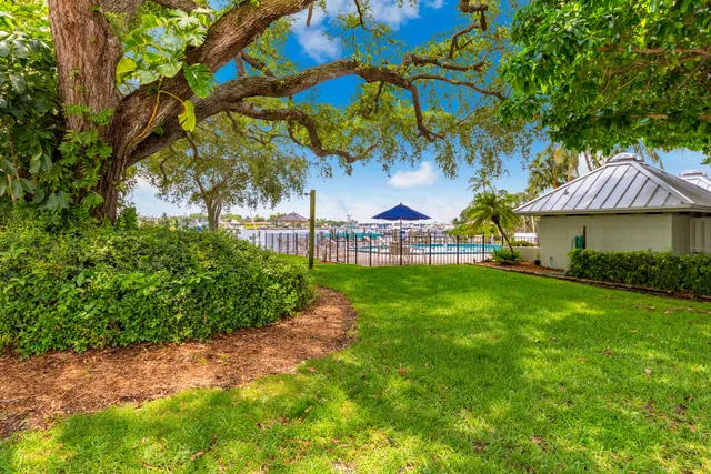 $460,000 | 3901 Southeast St Lucie Boulevard, Unit 69, Stuart, FL 34997