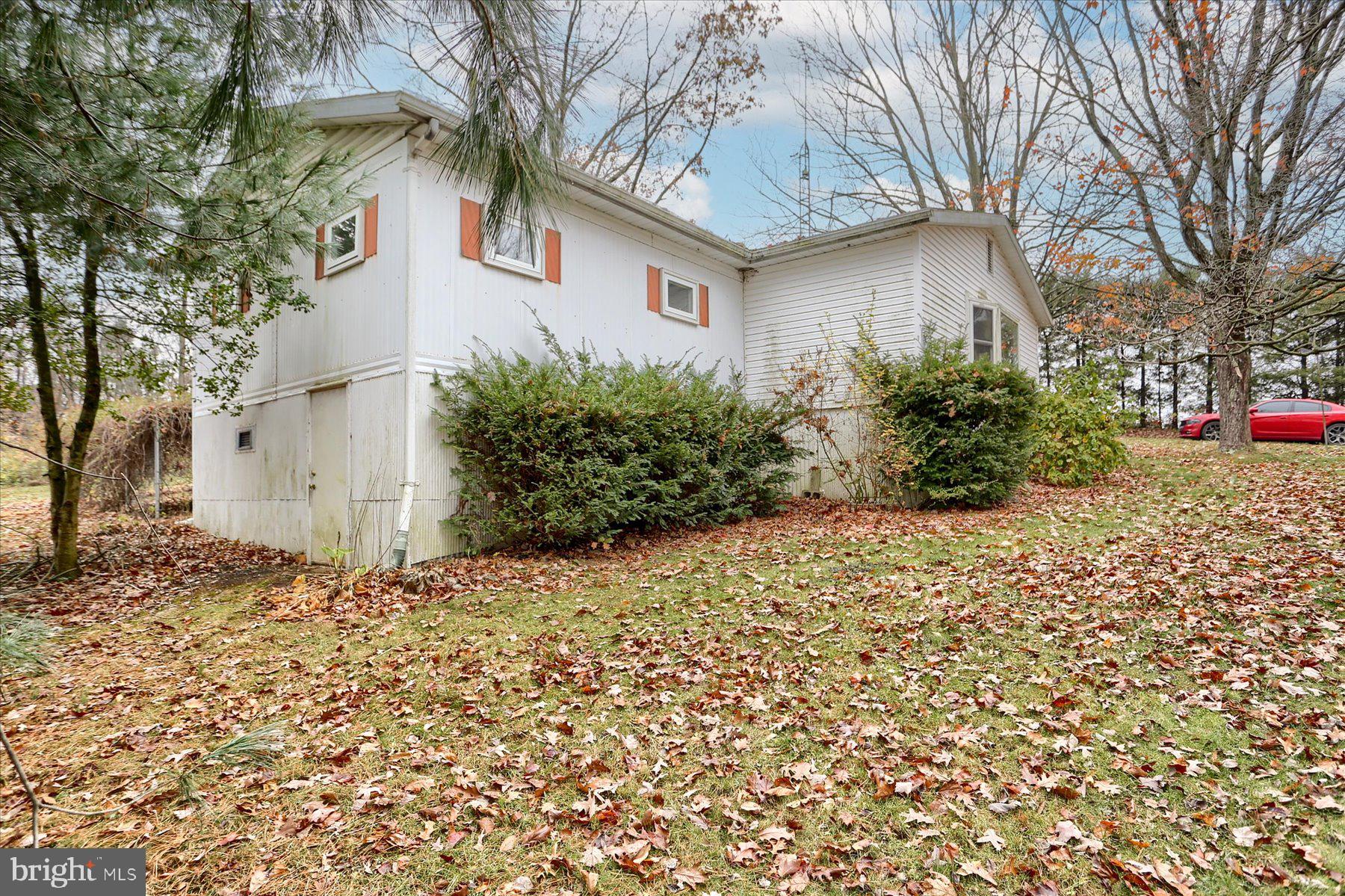 335 Stone Church Road Carlisle, PA 17015 - Photo 5 of 33 Gallery Image 5