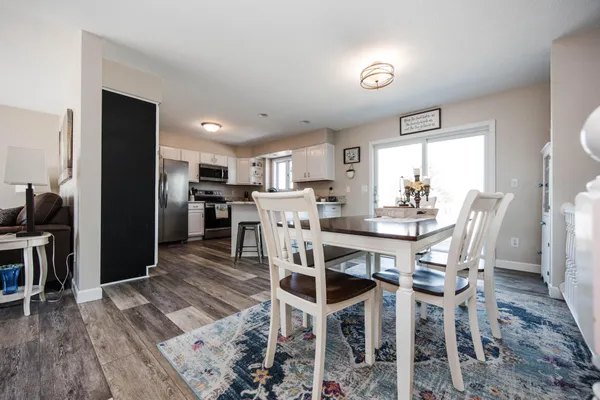 $359,900 | 884 Willow Springs Road, Detroit Lakes, MN 56501