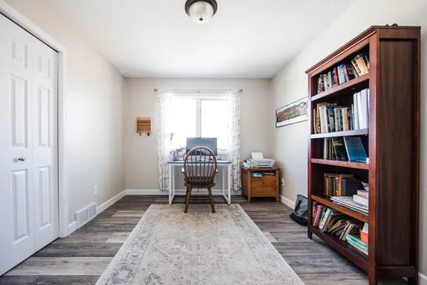 $359,900 | 884 Willow Springs Road, Detroit Lakes, MN 56501