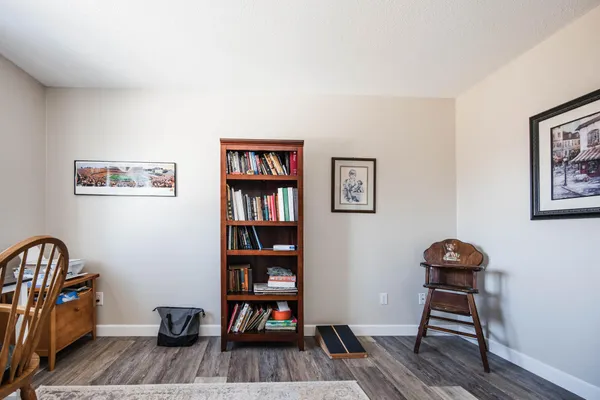 $359,900 | 884 Willow Springs Road, Detroit Lakes, MN 56501