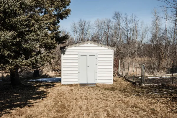 $359,900 | 884 Willow Springs Road, Detroit Lakes, MN 56501