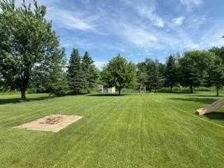 $359,900 | 884 Willow Springs Road, Detroit Lakes, MN 56501