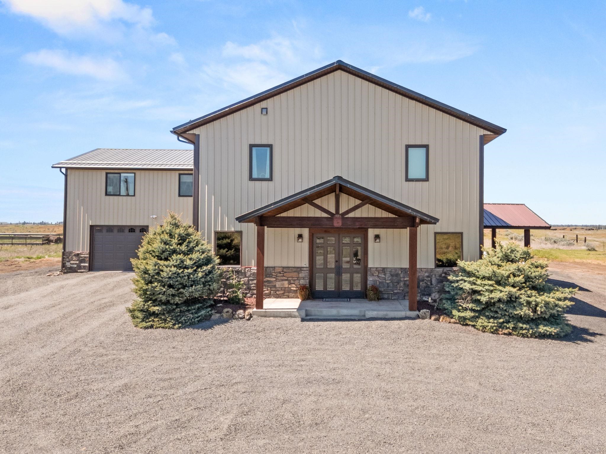 29701 Telford Road North Davenport, WA 99122 - Photo 3 of 50