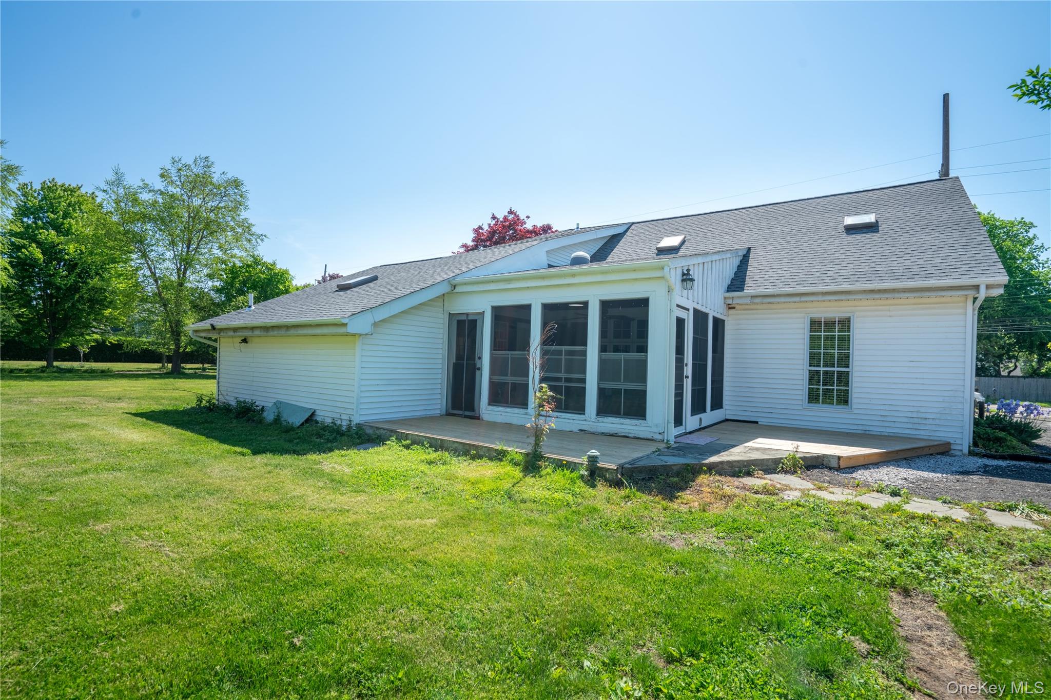 24435 Main Road Orient, NY 11957 - Photo 2 of 15