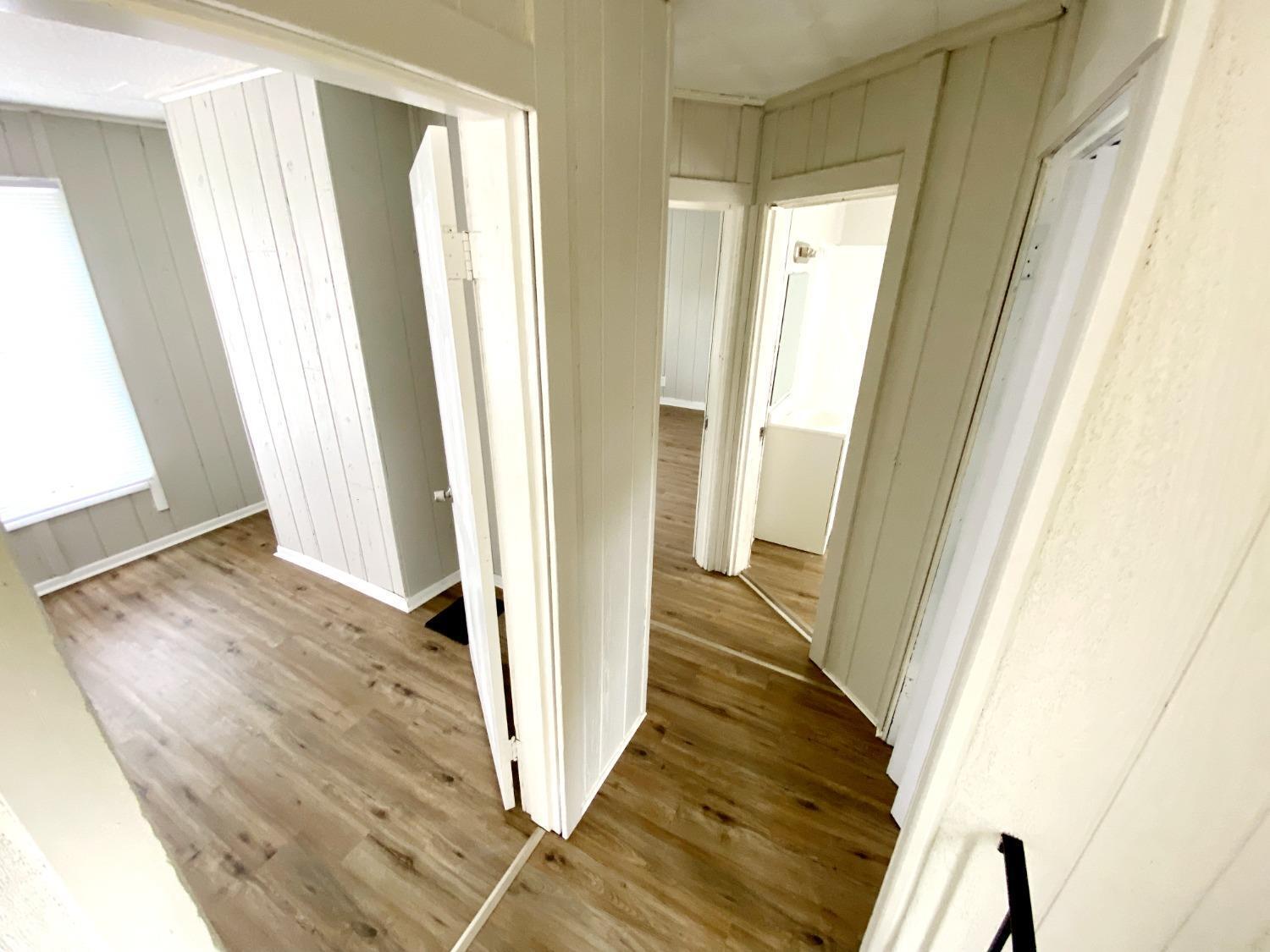 421 Yankee Road Middletown, OH 45044 - Photo 24 of 32 Gallery Image 24