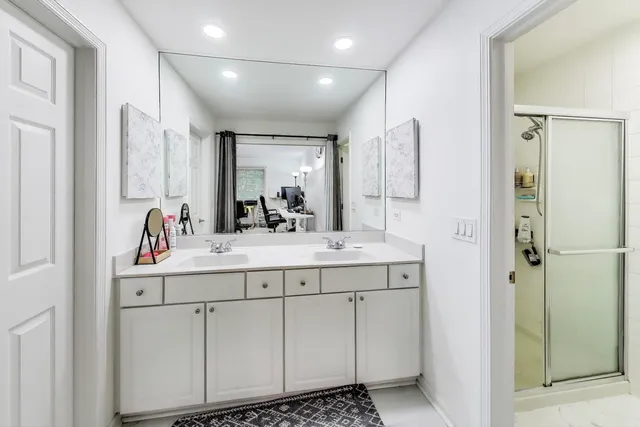 $599,555 | 1110 South Plum Tree Lane, Palatine, IL 60067