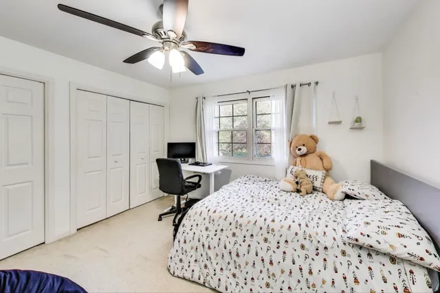 $599,555 | 1110 South Plum Tree Lane, Palatine, IL 60067