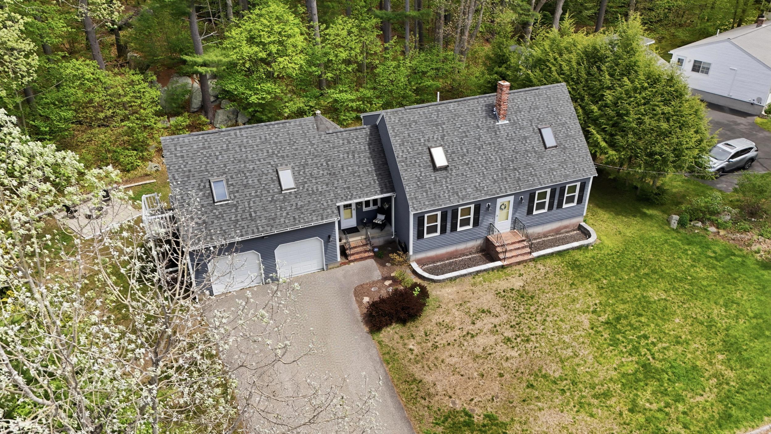 20 Robin Circle Biddeford, ME 04005 - Photo 5 of 74 50_dji_fly_20260520_122440_0008_17793759