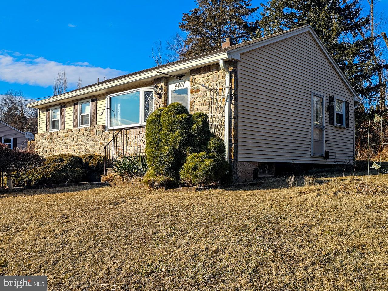 4401 Painted Sky Road Reading, PA 19606 - Photo 2 of 12 Gallery Image 2