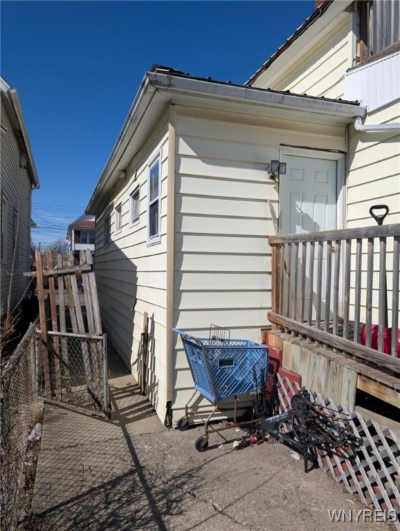 625 20th Street Niagara Falls, NY 14301 - Photo 5 of 33