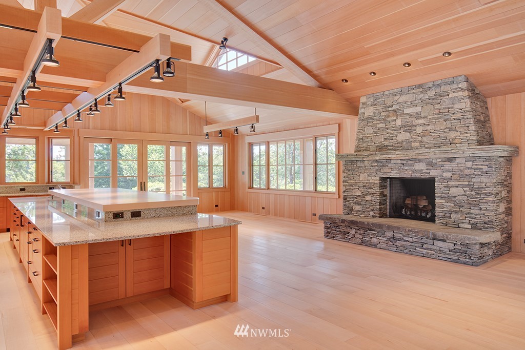 67 Roulac Lane Friday Harbor, WA 98250 - Photo 11 of 25