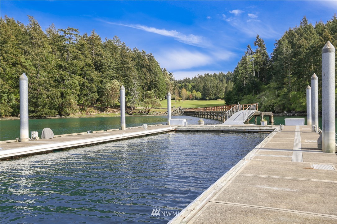67 Roulac Lane Friday Harbor, WA 98250 - Photo 5 of 25