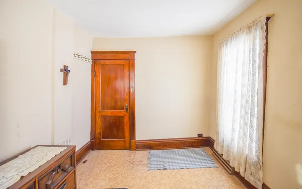 $199,900 | 141 South Snow Prairie Road, Coldwater, MI 49036