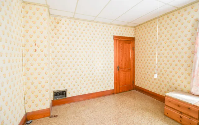 $210,000 | 141 South Snow Prairie Road, Coldwater, MI 49036