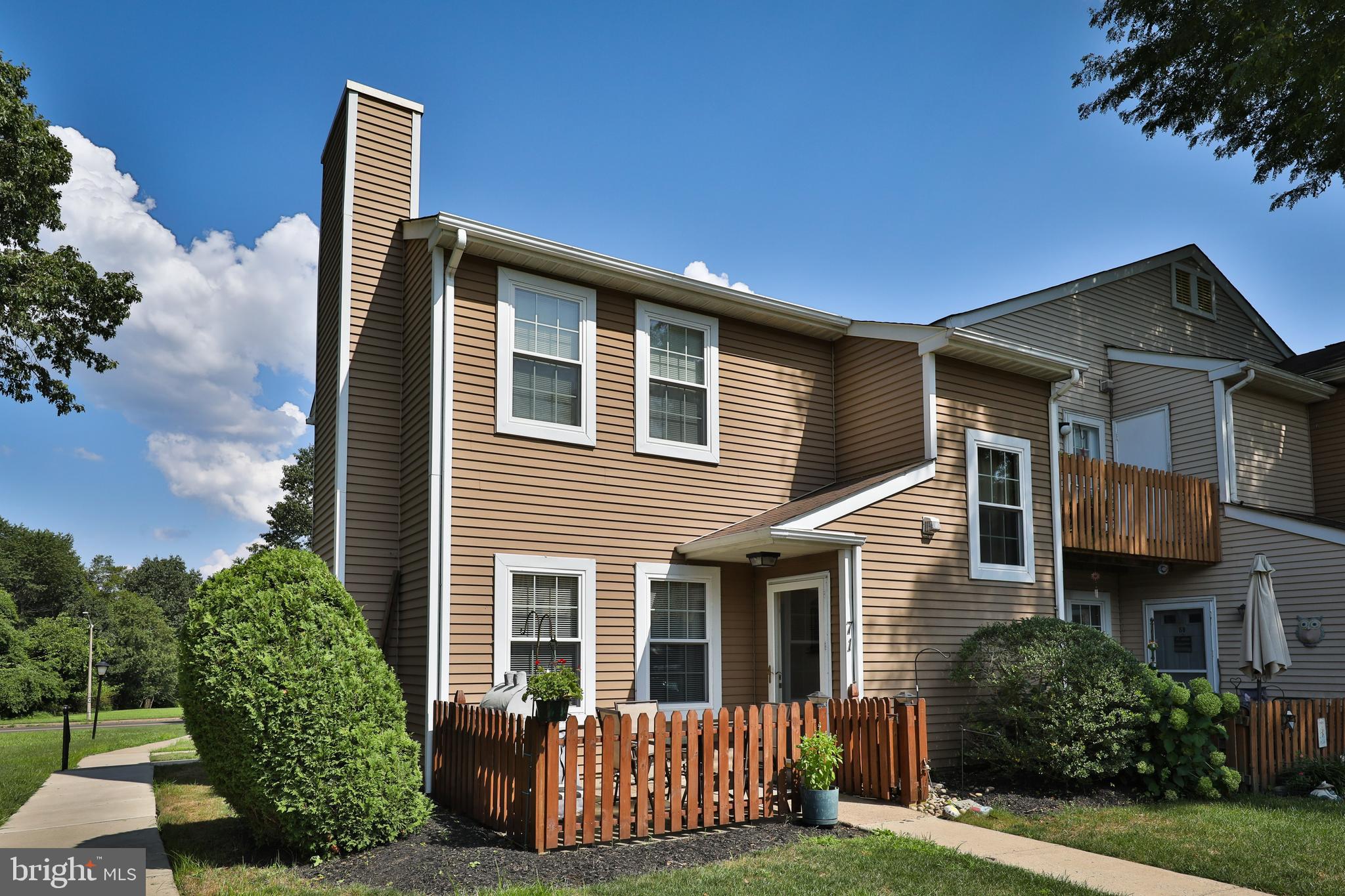 71 Whetstone Road Horsham, PA 19044 - Photo 2 of 28 Gallery Image 2