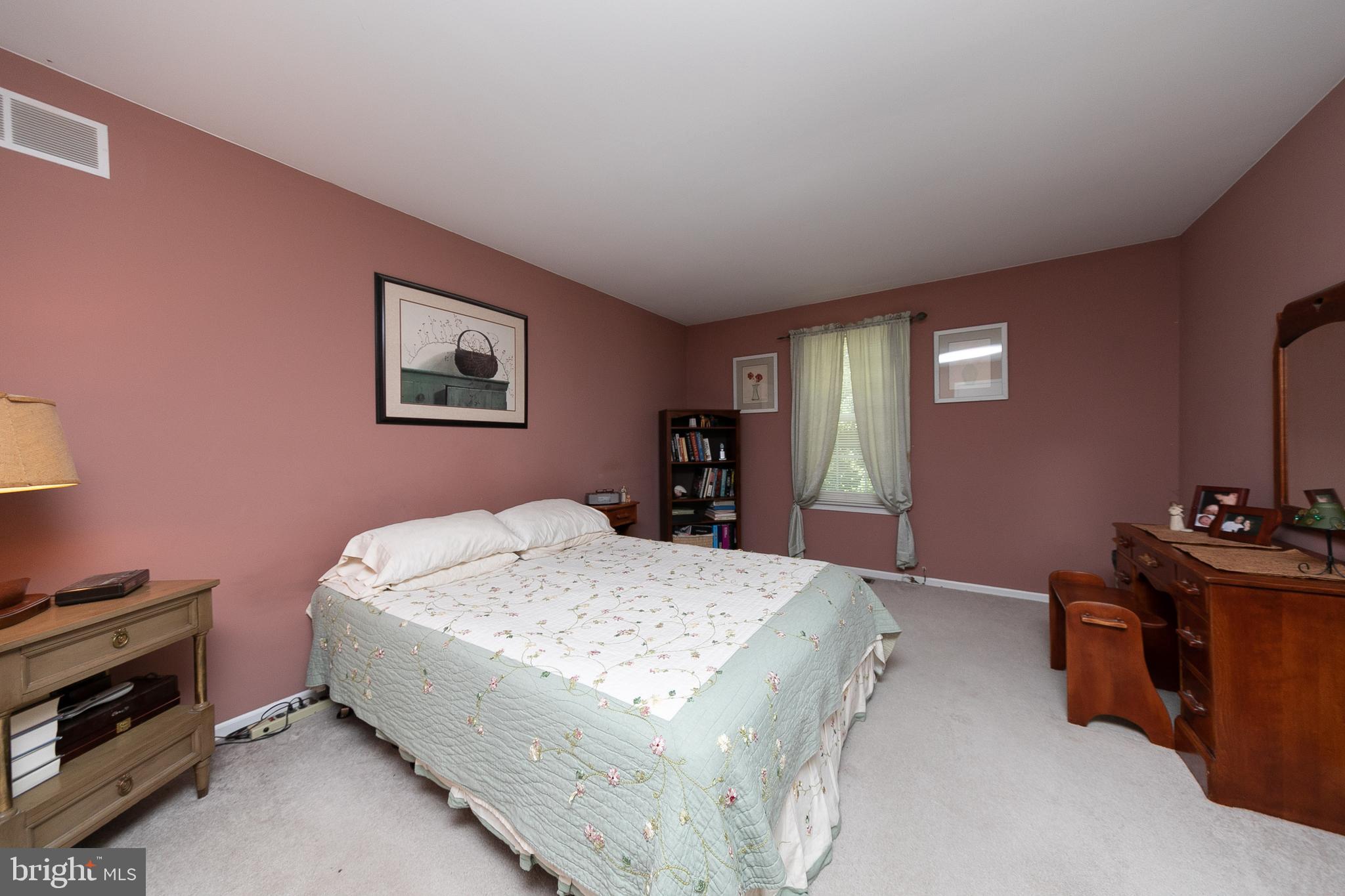 71 Whetstone Road Horsham, PA 19044 - Photo 18 of 28 Gallery Image 18